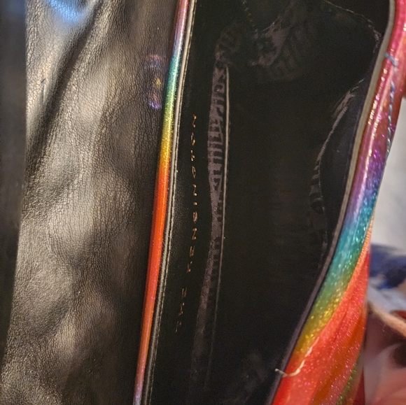 Kurt Geiger Rainbow Glitter Crossbody Bag - Picture 5 of 5